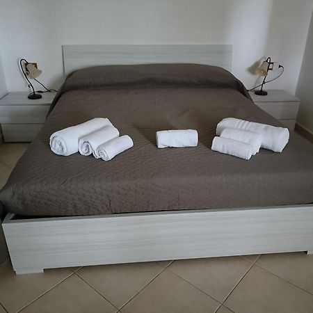 Gelsi Holiday Home La Maddalena ลามัดดาเลนา ภายนอก รูปภาพ